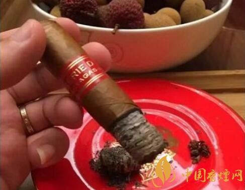 【古巴】帕特加斯 Partagas Serie D No.4雪茄口感测评